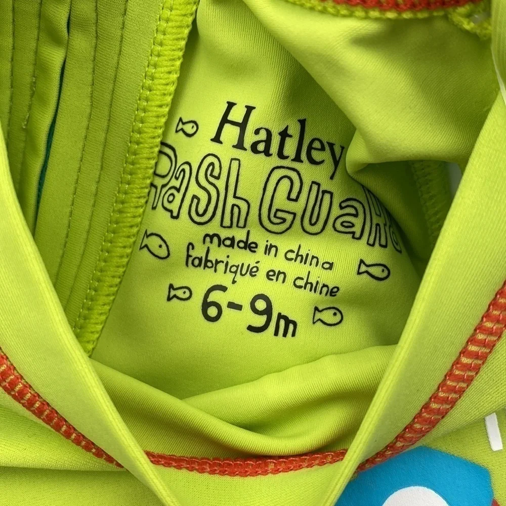 Hatley rash guard suit SPF 50 NWT Roaring T-Rex Dino Dinosaur swim suit 6-9m